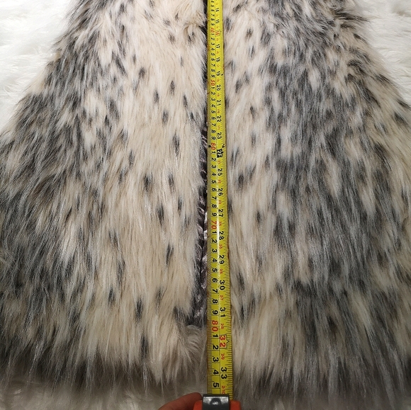 Vintage faux fur vest - Picture 8 of 8